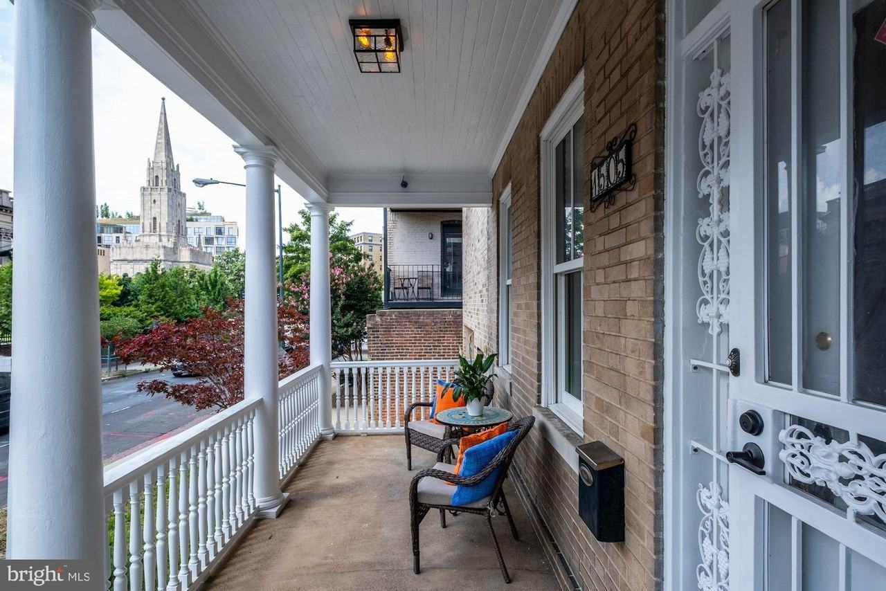 1505 Harvard St Nw - Photo 2 of 35