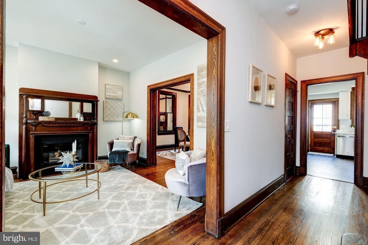 1505 Harvard St Nw - Photo 6 of 35