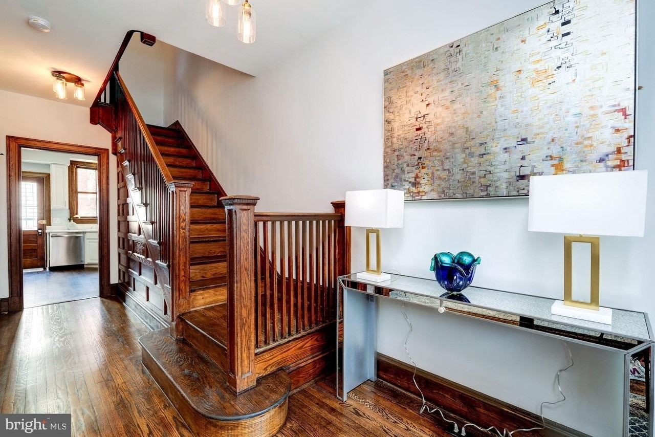 1505 Harvard St Nw - Photo 7 of 35