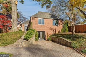 featured image of 5543 29th St Nw