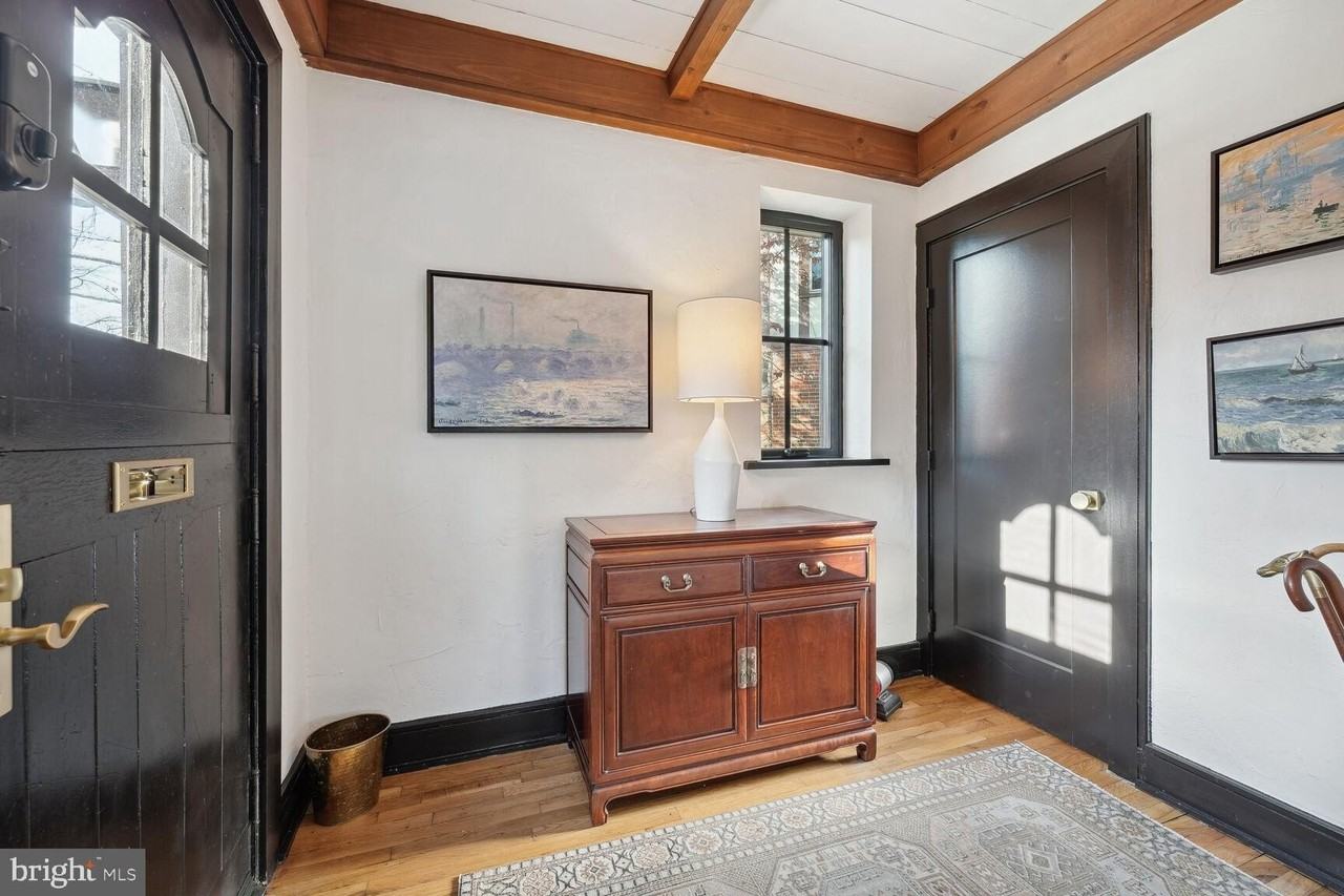 5543 29th St Nw - Photo 3 of 21