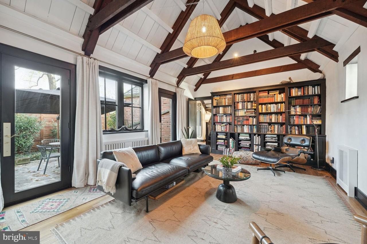 5543 29th St Nw - Photo 5 of 21