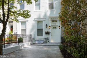 featured image of 1605 New Jersey Ave Nw