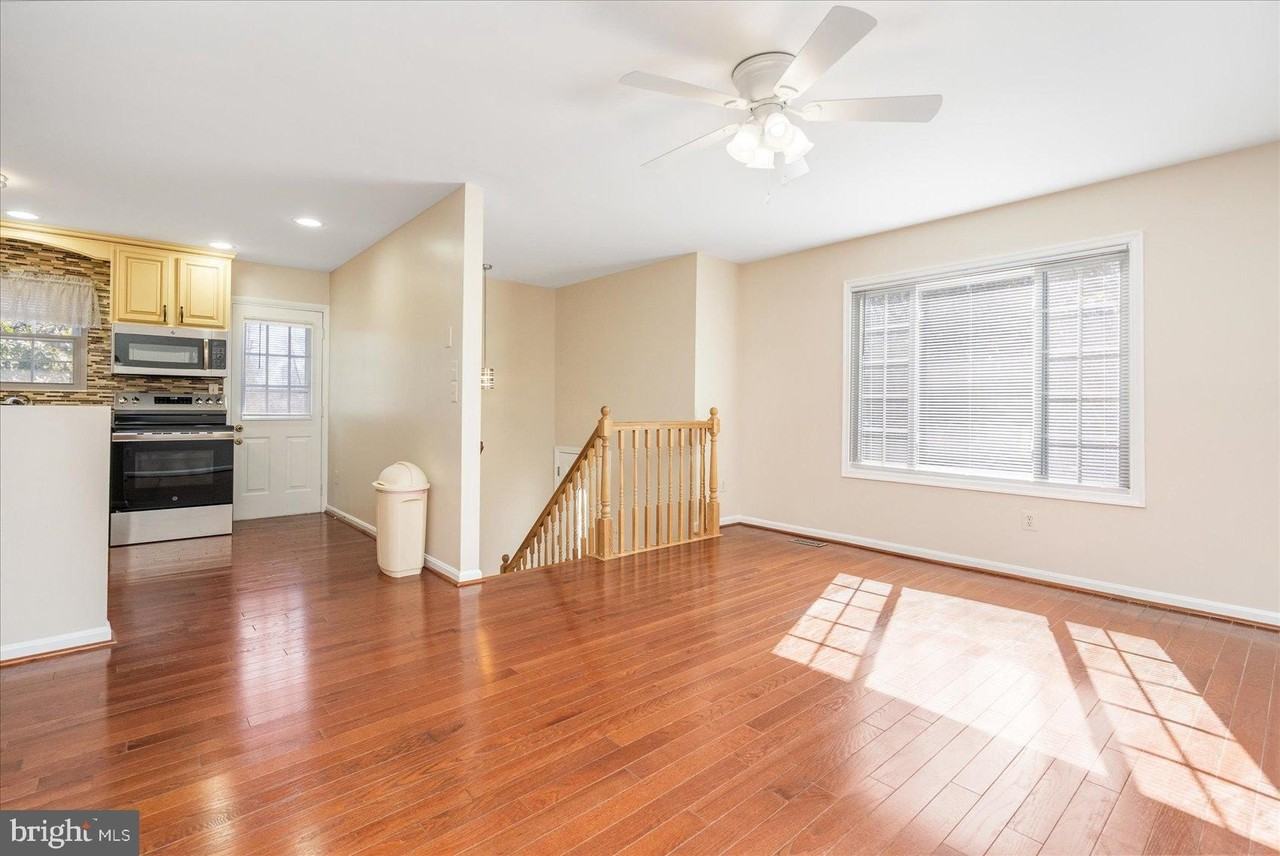 430 Stiemly Ave - Photo 5 of 35