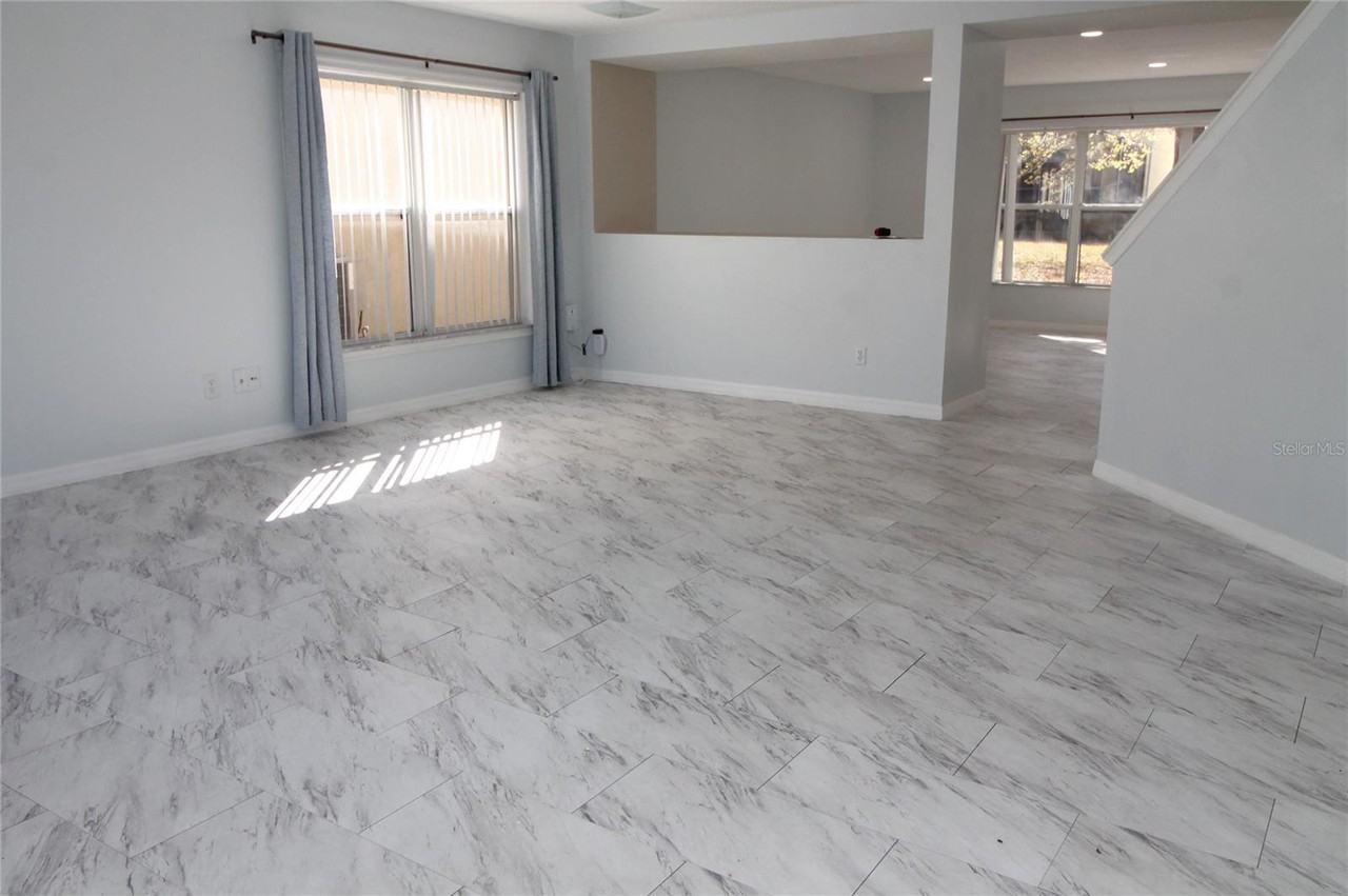 1455 Blue Horizon Dr - Photo 6 of 23