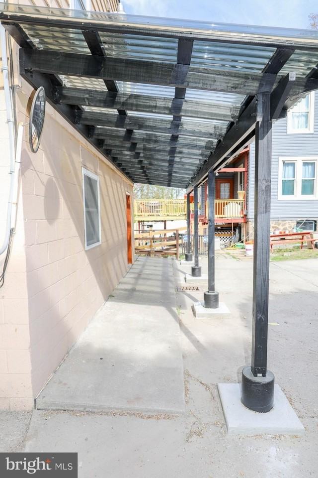 103R Waelchli Ave - Photo 4 of 37