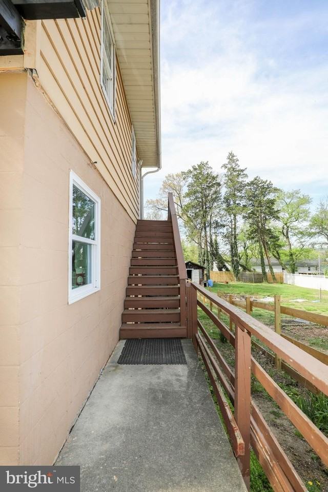 103R Waelchli Ave - Photo 5 of 37