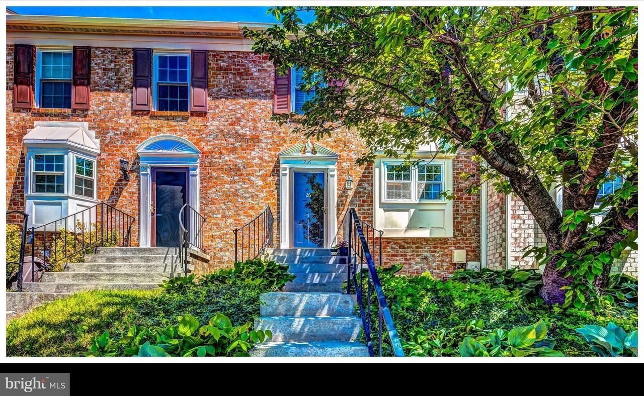 26 Spring Glen Ct - Photo 2 of 30