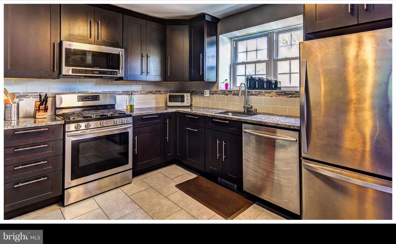 26 Spring Glen Ct - Photo 5 of 30