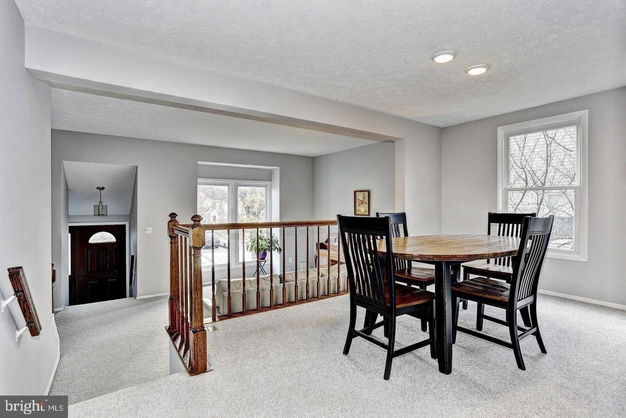 3816 Bonnybridge Pl - Photo 5 of 18