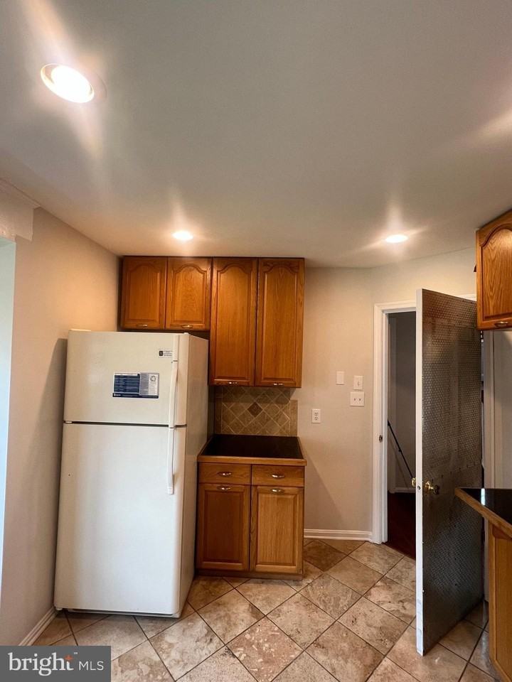 516 Meadow Hall Dr #D516 - Photo 5 of 37