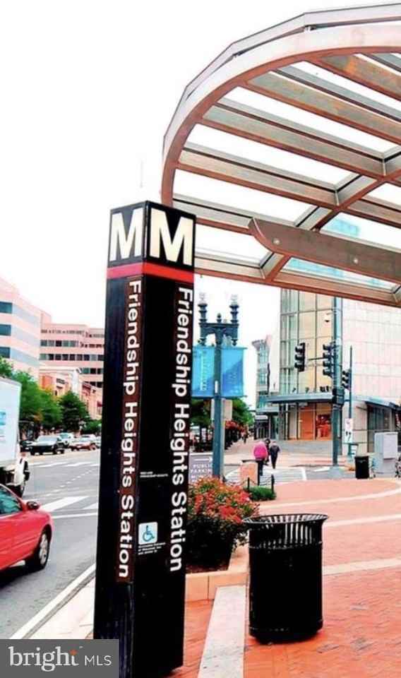 4550 N Park Ave #203 - Photo 5 of 7