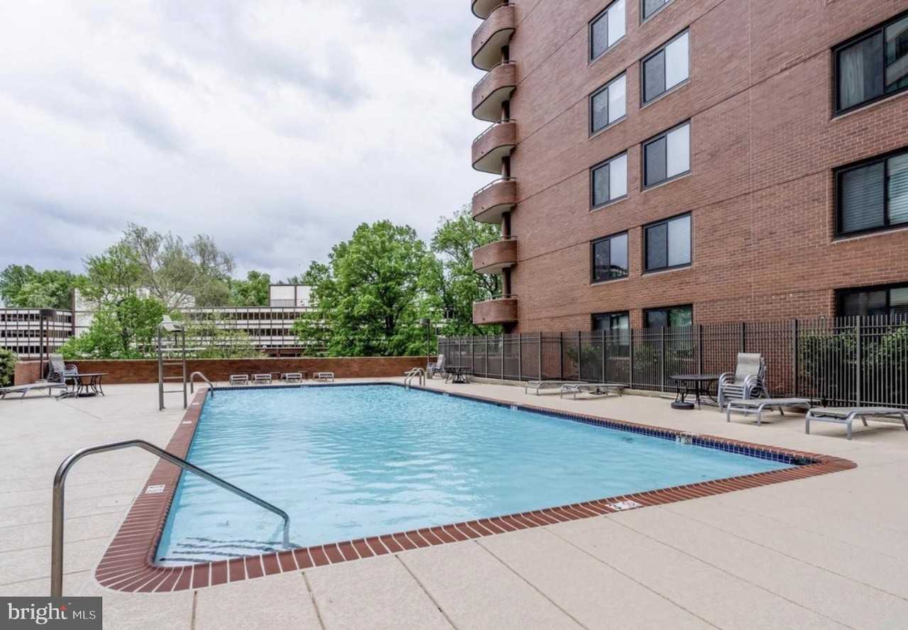 4550 N Park Ave #203 - Photo 6 of 7