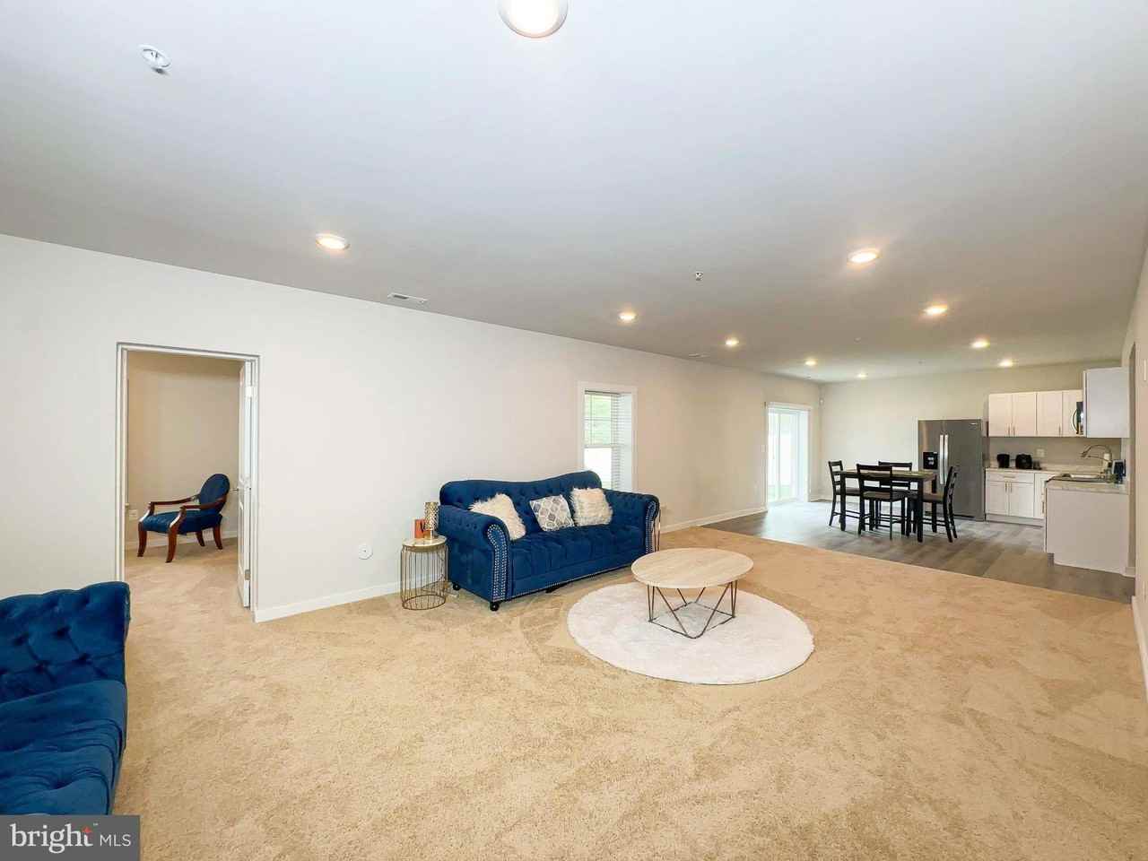 6717 Glenhurst Dr - Photo 6 of 18