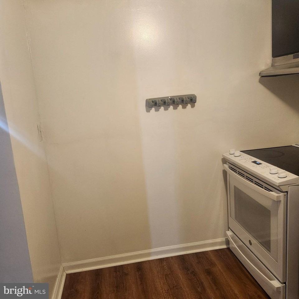 11407 Prospect Ct #BS - Photo 5 of 19