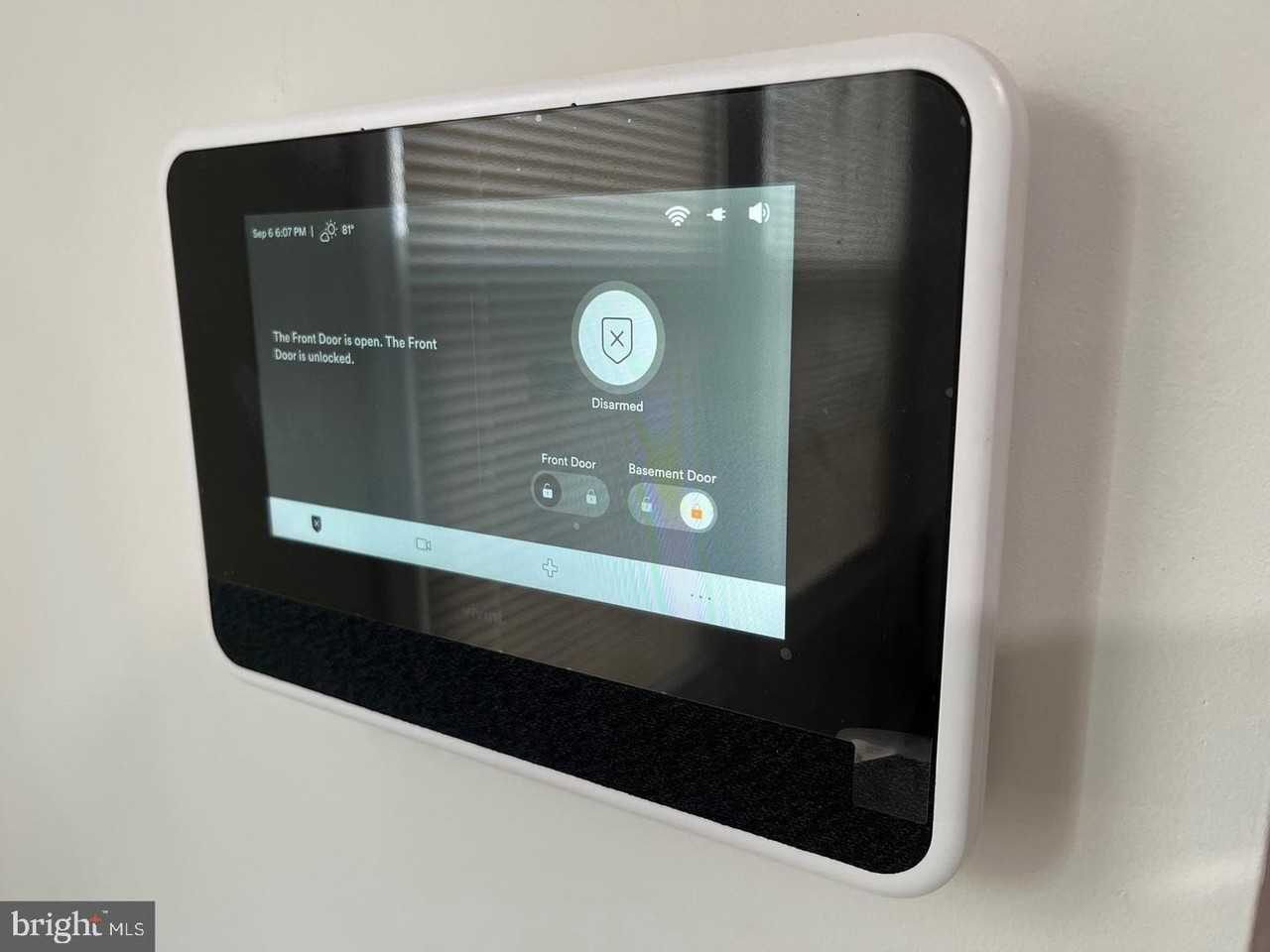 5207 38th Ave #A - Photo 4 of 11