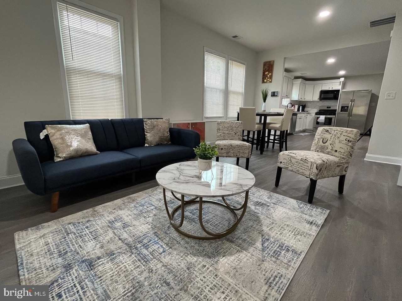 5207 38th Ave #A - Photo 6 of 11