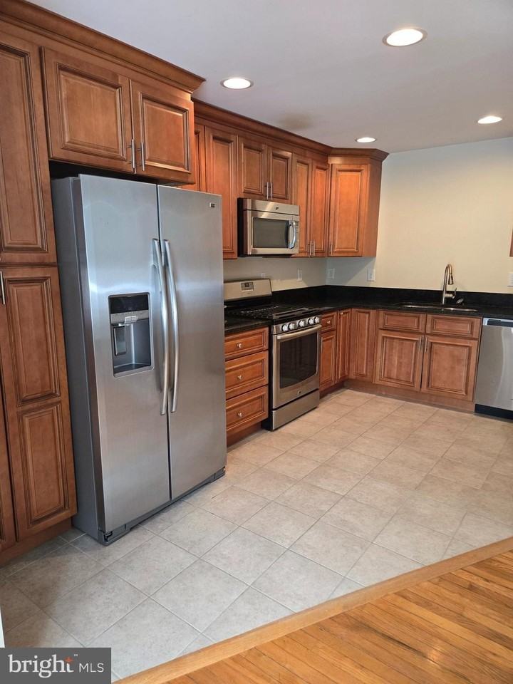 722 Church Hill Rd - Photo 2 of 7