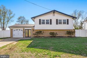 featured image of 2211 New Albany Rd