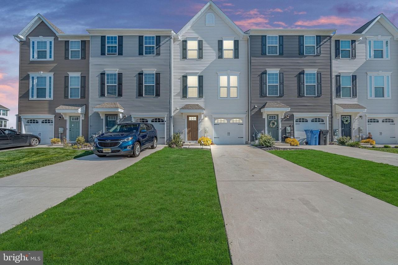 205 Dalton Dr - Photo 3 of 27