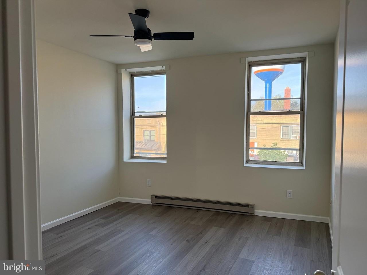 21 N Main St #E - Photo 7 of 12