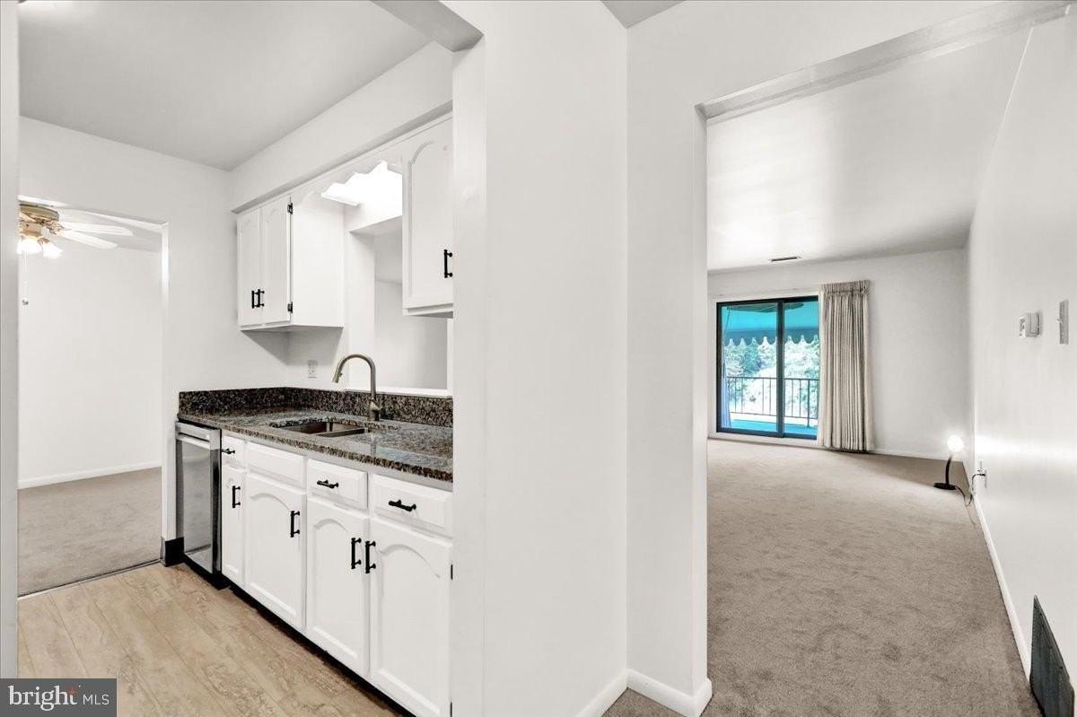 1801 Cambridge Ave #C21 - Photo 6 of 26