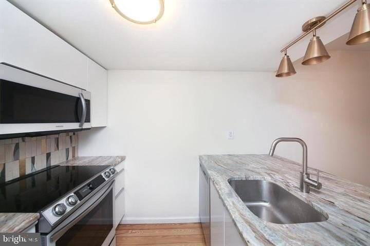 146 Oberlin Ter #15P - Photo 4 of 18