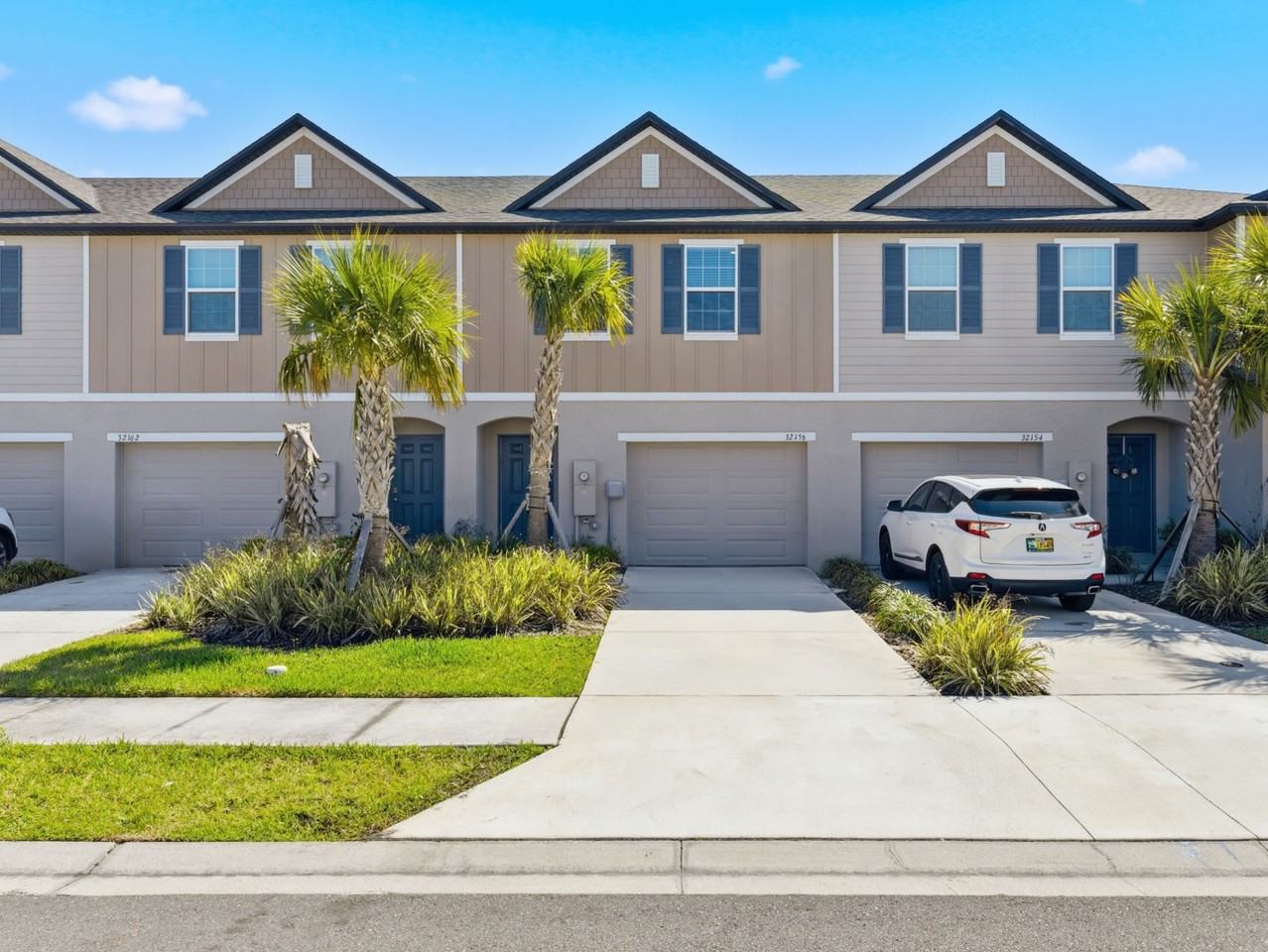 32156 Pond Apple Bnd - Photo 2 of 36