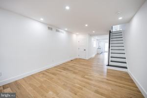 featured image of 2009 E Cumberland St