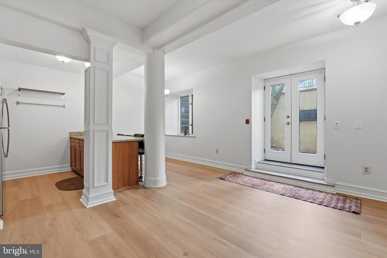 2501 Christian St #105 - Photo 4 of 15