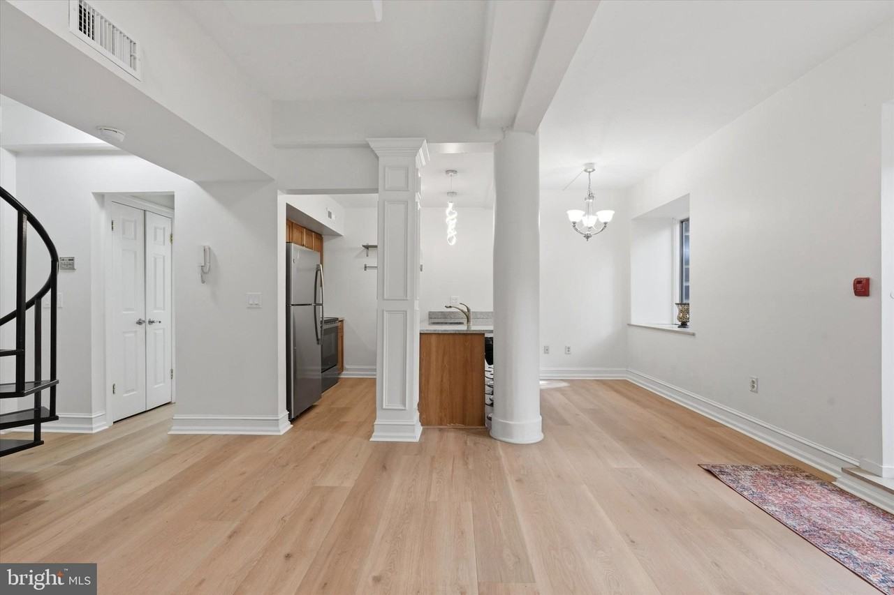 2501 Christian St #105 - Photo 5 of 15