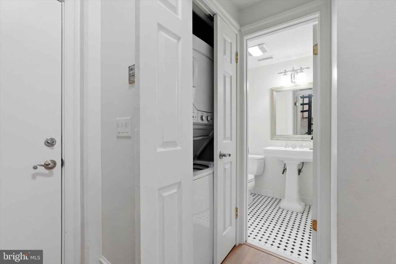 2501 Christian St #105 - Photo 6 of 15