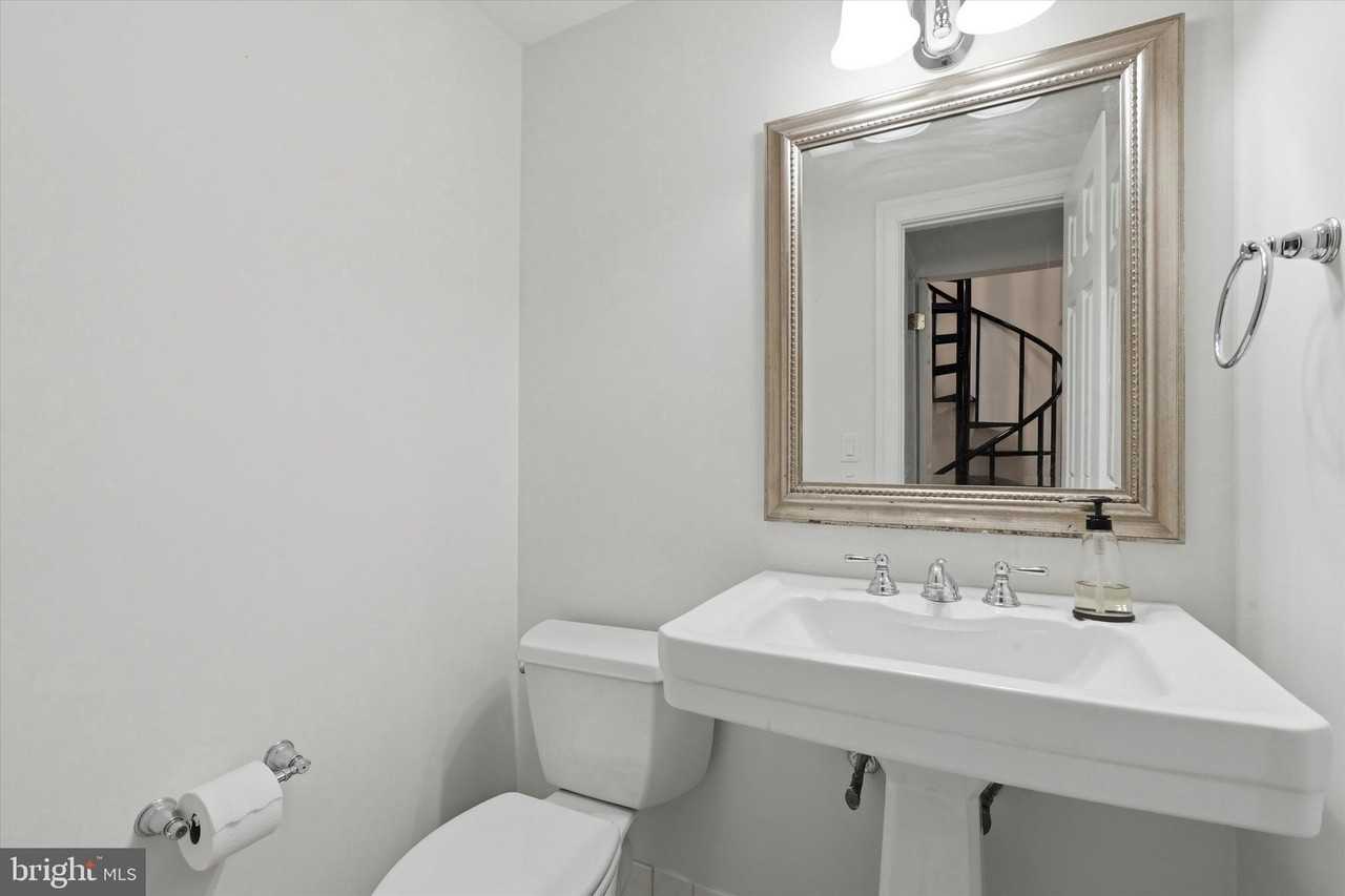 2501 Christian St #105 - Photo 7 of 15