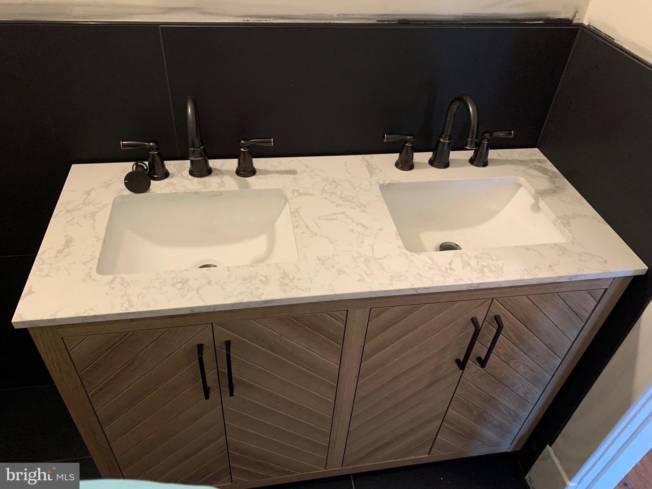 3612 Langston Blvd #1 - Photo 4 of 18