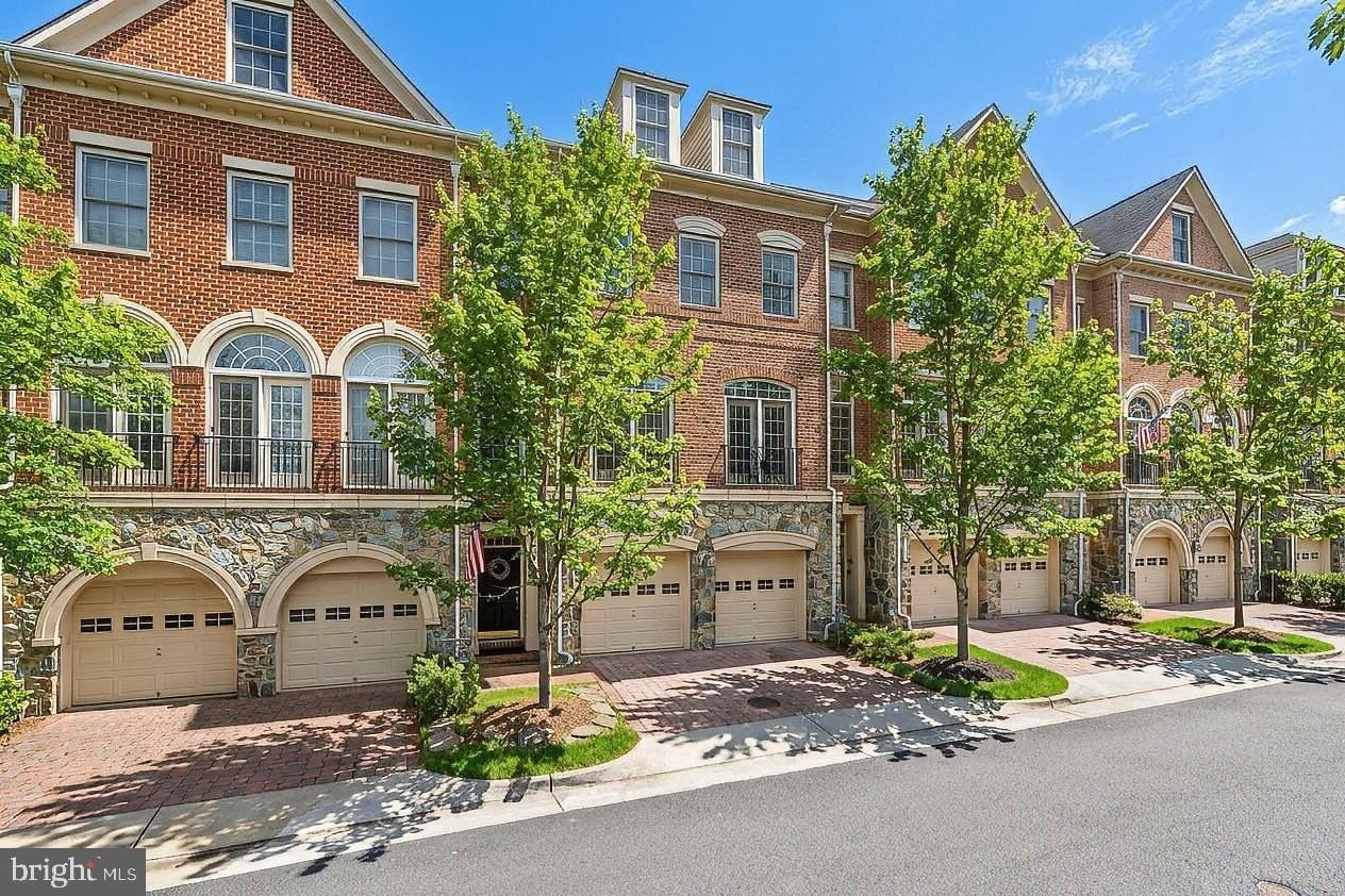 5187 Brawner Pl - Photo 2 of 50