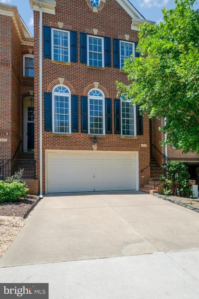 9236 Point Replete Dr - Photo 5 of 50