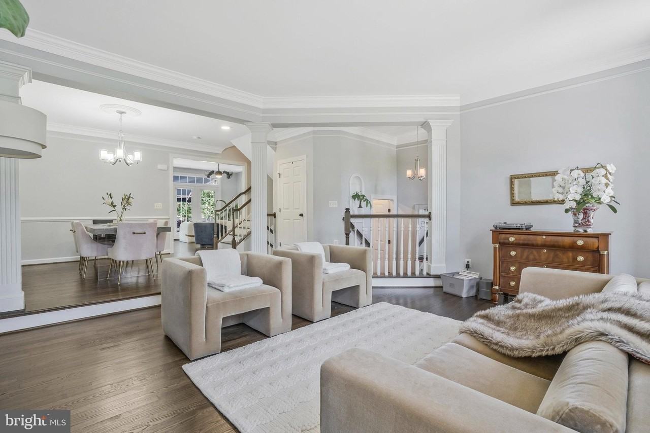 9236 Point Replete Dr - Photo 7 of 50