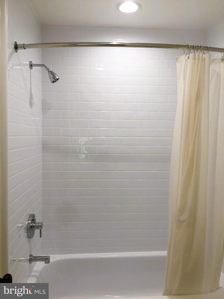 7438 Chummley Ct - Photo 7 of 15