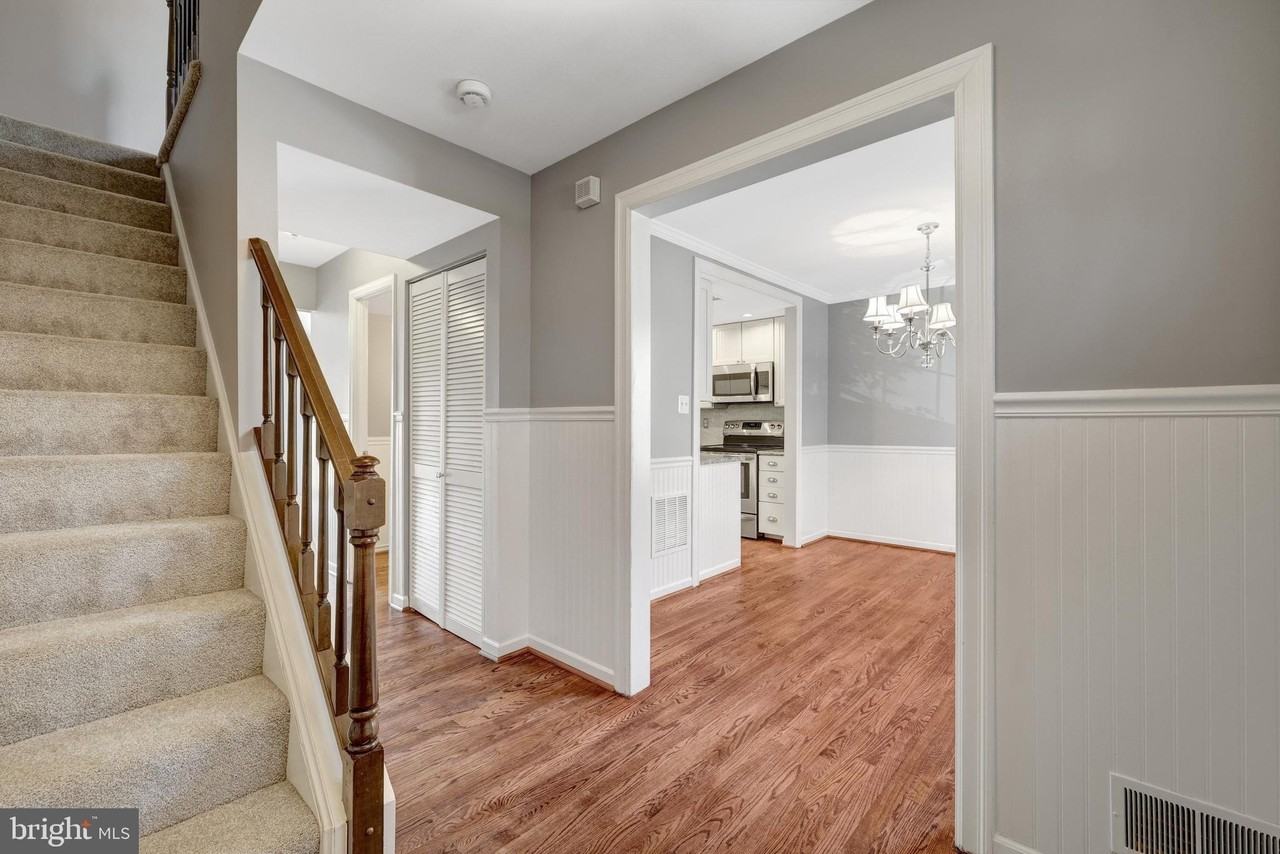 10355 Granite Creek Ln - Photo 5 of 32