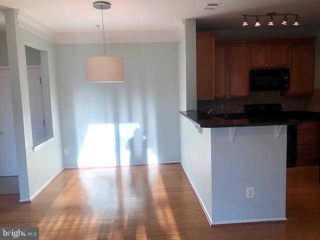 1601 Spring Gate Dr #1214 - Photo 6 of 17