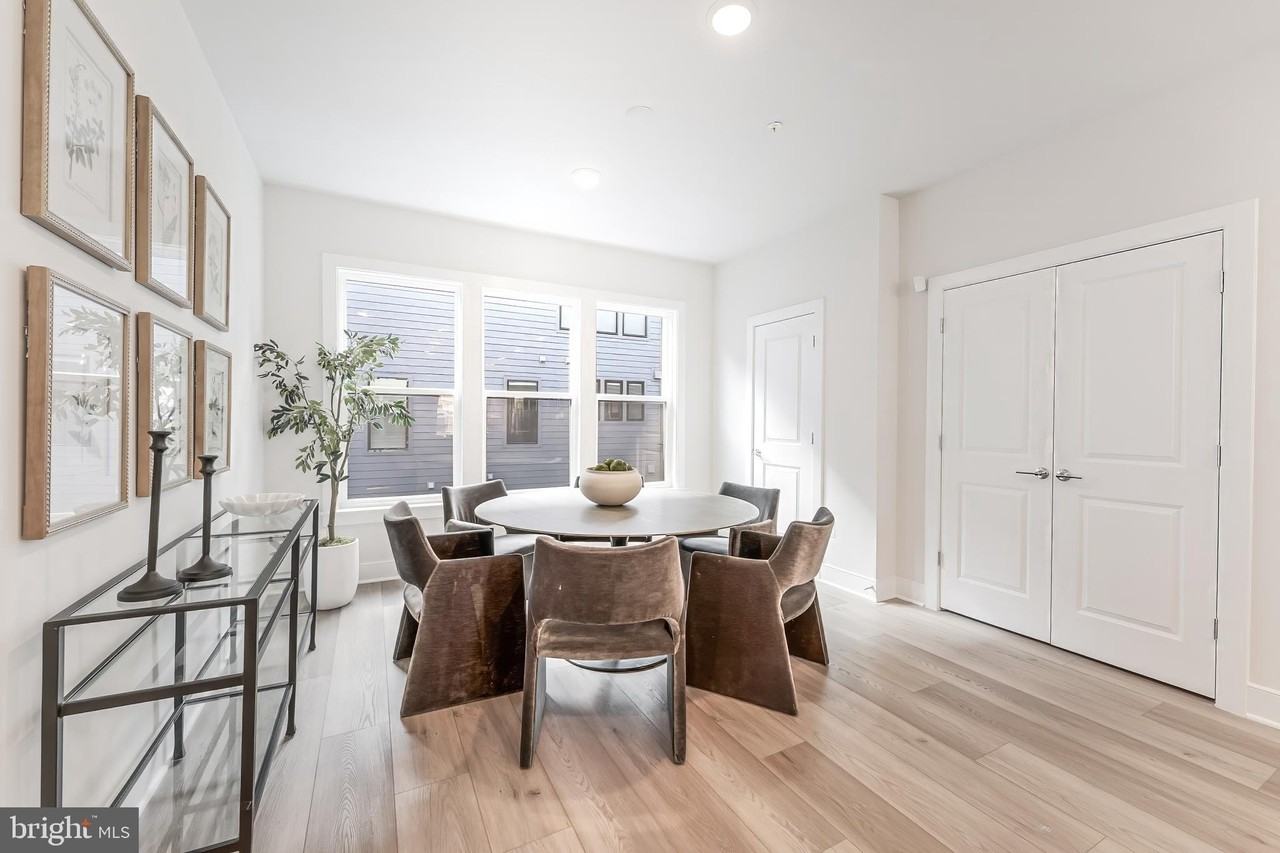 12742 Verdant Way - Photo 4 of 50