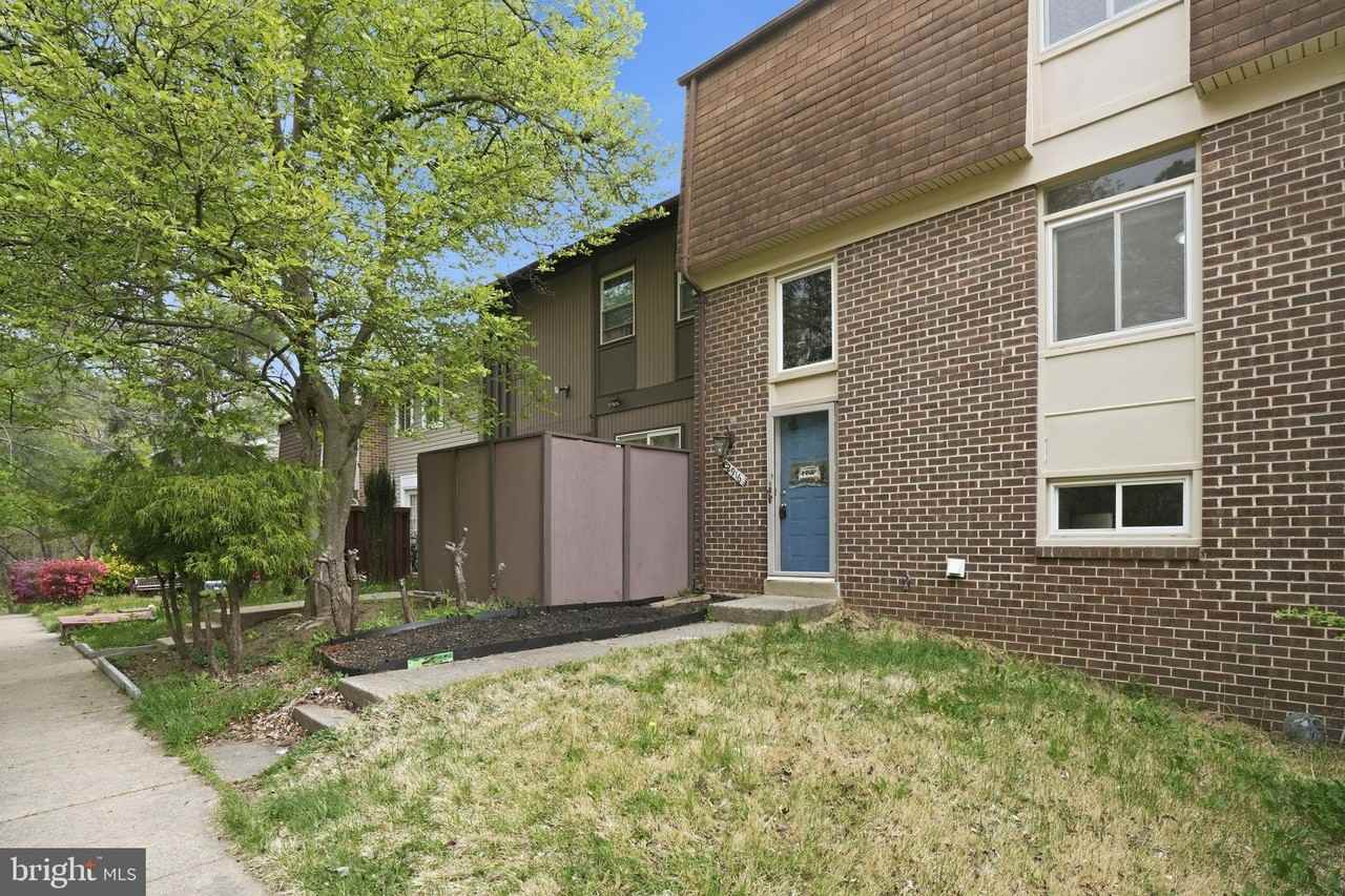 2916 Cantania Pl - Photo 3 of 20