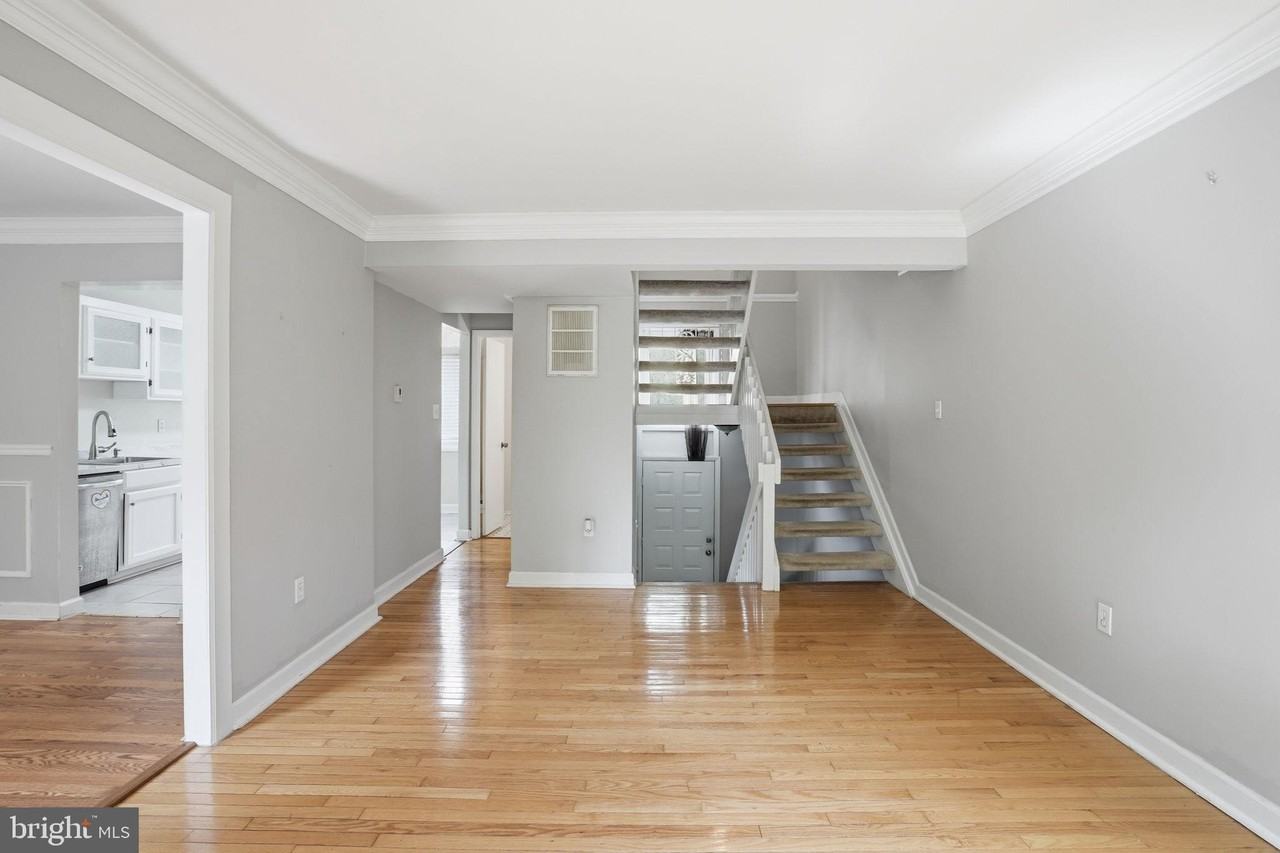 2916 Cantania Pl - Photo 4 of 20