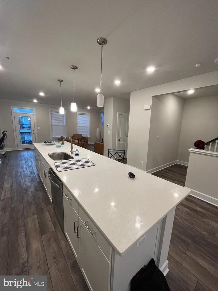 2327 Stephanie Tessa Ln - Photo 3 of 12