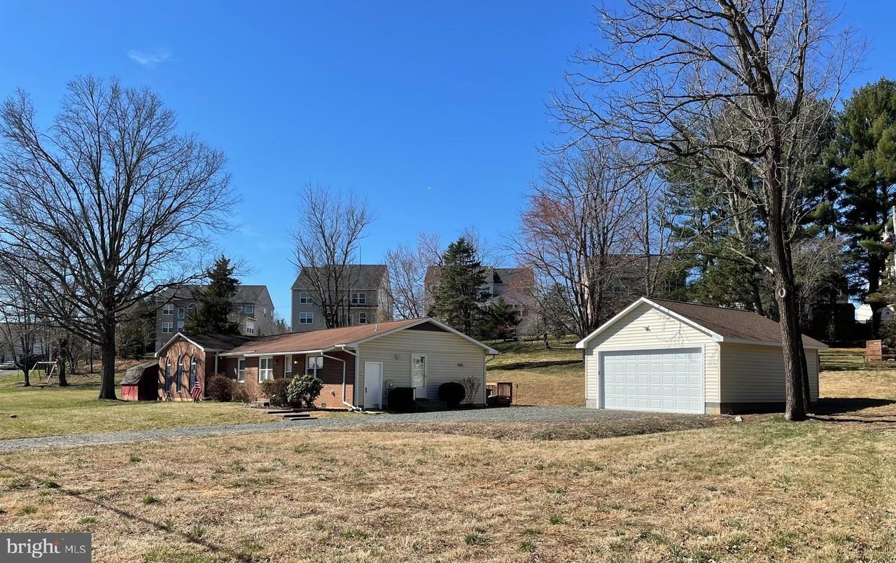 9552 Birmingham Dr - Photo 2 of 50