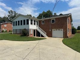 featured image of 5100 Murray Rd