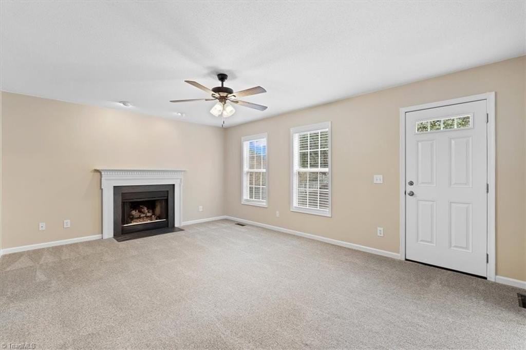 3103 Bannock Ln - Photo 6 of 33
