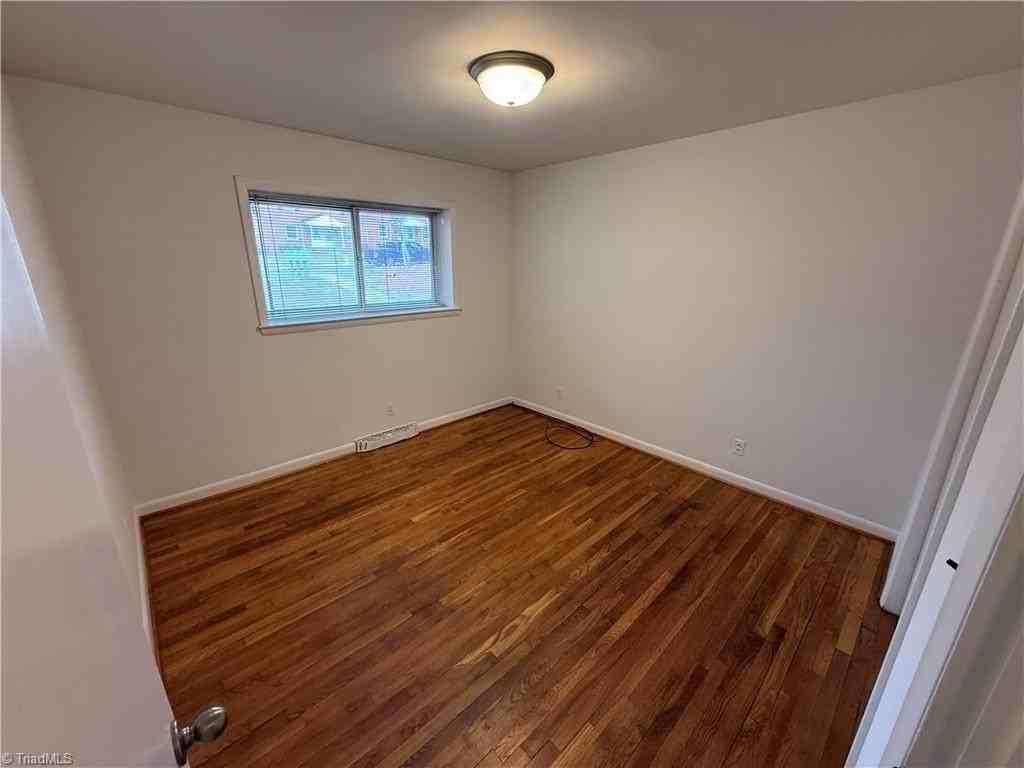 1608 W Northwest Blvd #F - Photo 7 of 9