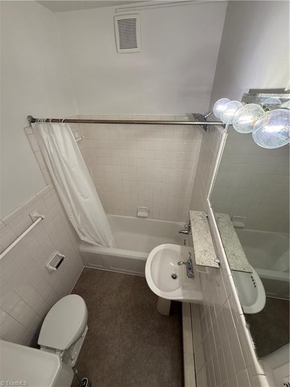 1318 Glade St #42 - Photo 7 of 9