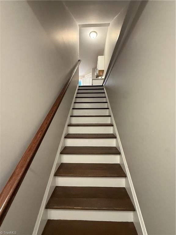 500 N Dunleith Ave #1 - Photo 7 of 23